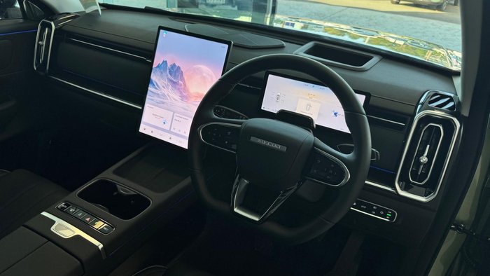 2025 Jaecoo J7 SHS Summit