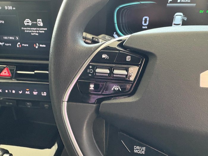 2022 Kia Niro Hybrid S