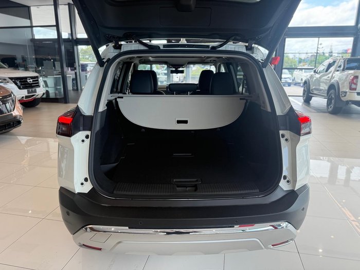 2025 Nissan X-TRAIL Ti