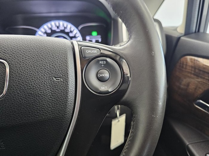 2020 Honda Odyssey VTi 5th Gen MY20 Platinum White