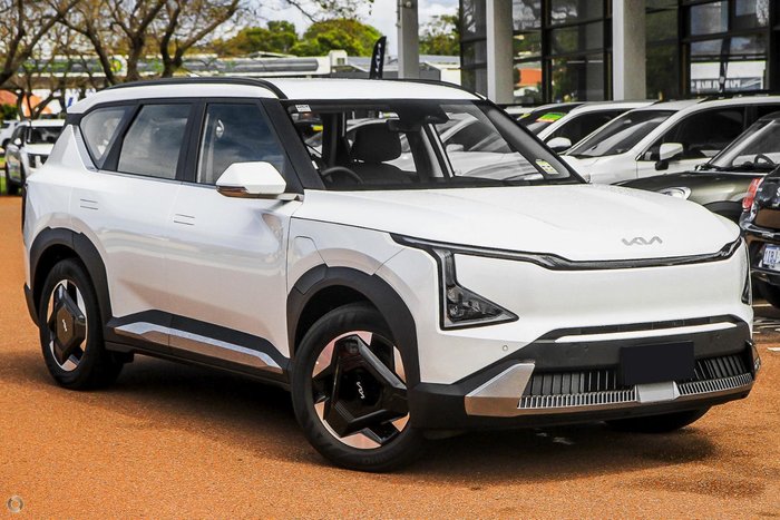 2025 Kia EV5 Air Standard Range OVc MY25 Snow White Pearl