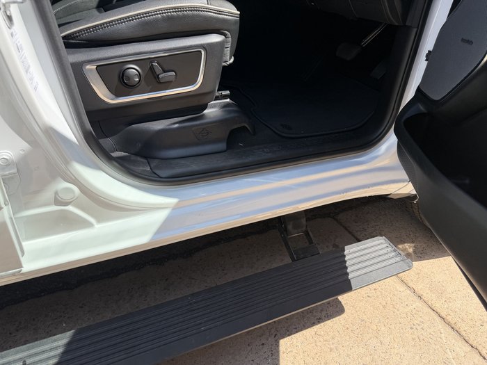 2025 Ram 1500 Laramie Sport Hurricane SO RamBox