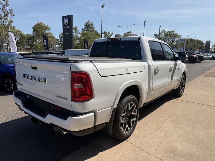 2025 Ram 1500 Laramie Sport Hurricane SO RamBox
