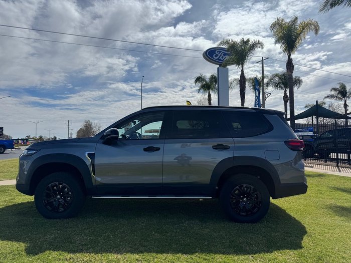 2025 LDV D90 Executive