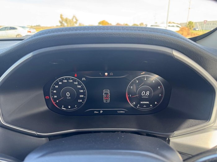 2025 LDV D90 Executive