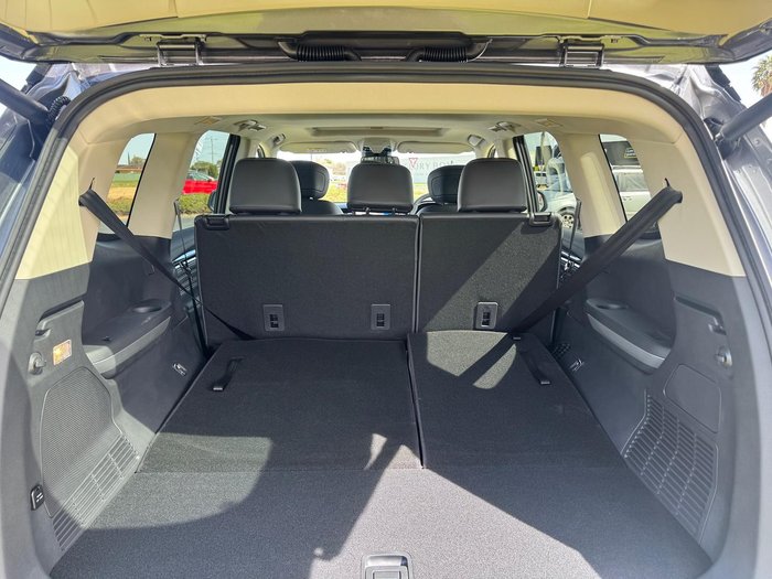 2025 LDV D90 Executive