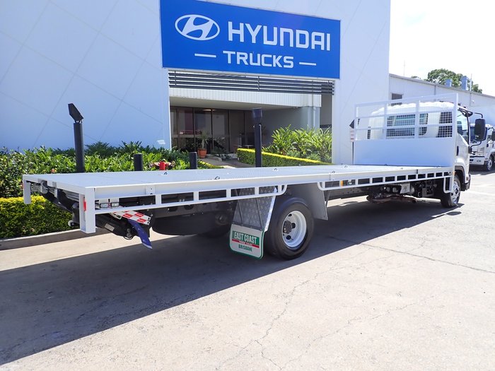 2018 ISUZU FRR 107-210