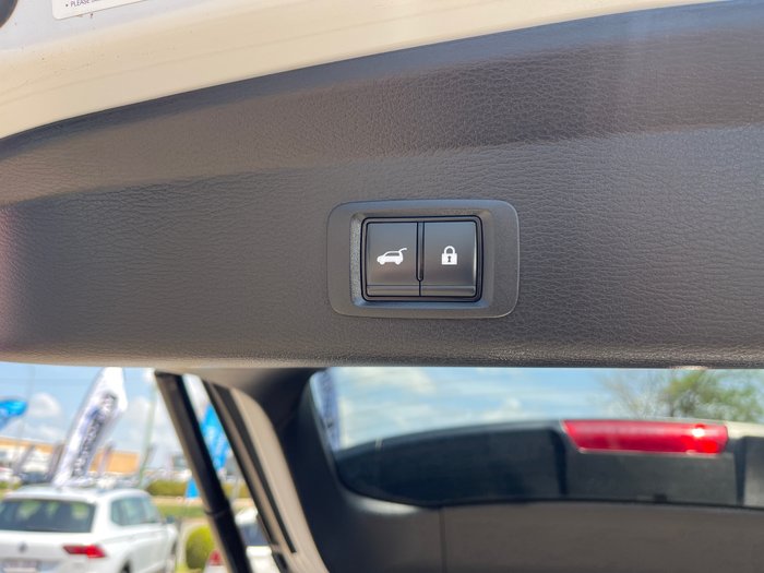 2023 Mitsubishi Outlander Exceed Tourer