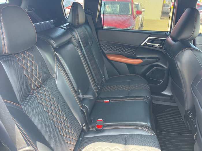 2023 Mitsubishi Outlander Exceed Tourer