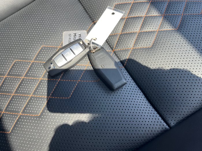 2023 Mitsubishi Outlander Exceed Tourer