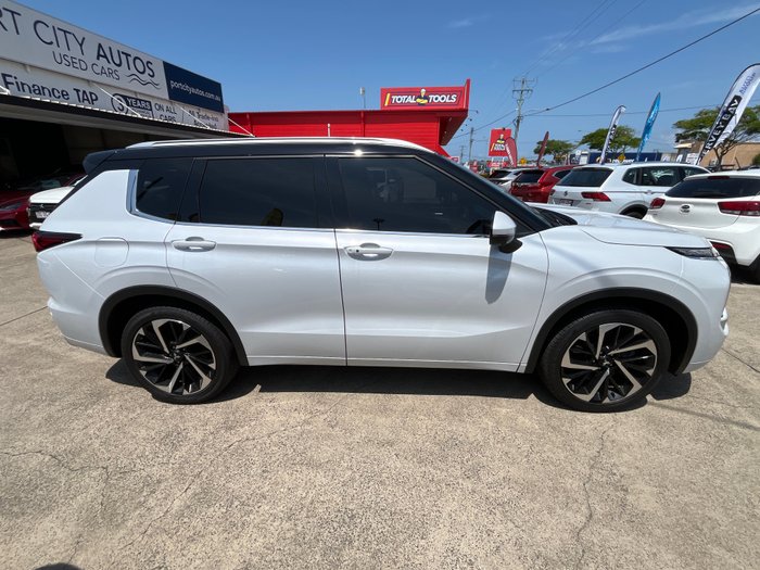 2023 Mitsubishi Outlander Exceed Tourer