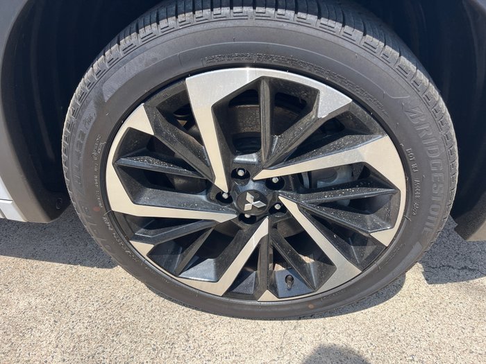 2023 Mitsubishi Outlander Exceed Tourer