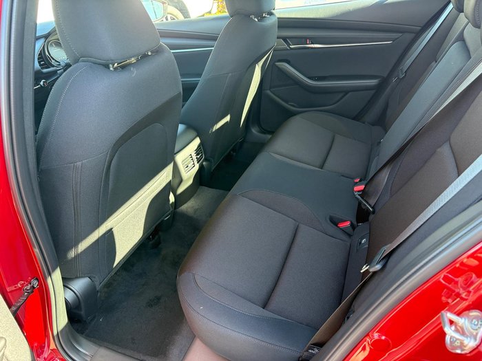 2025 Mazda 3 G20 Evolve