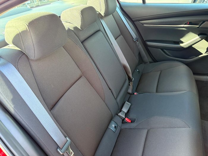 2025 Mazda 3 G20 Evolve