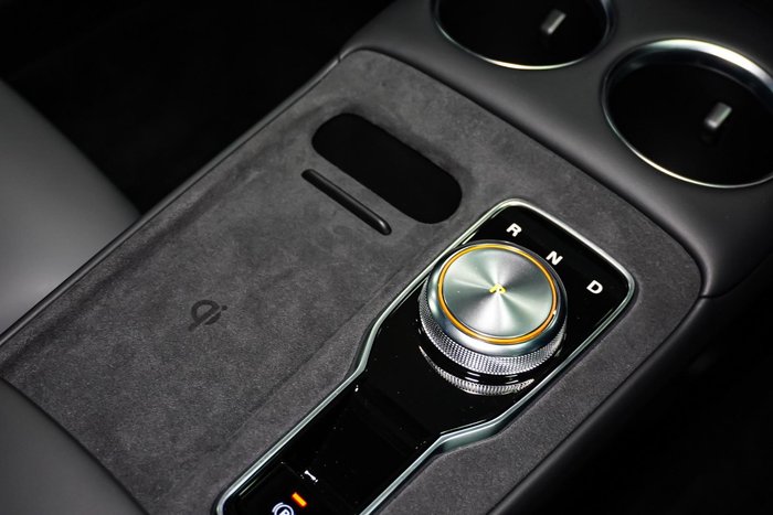 2025 MG MGS5 EV Essence 49