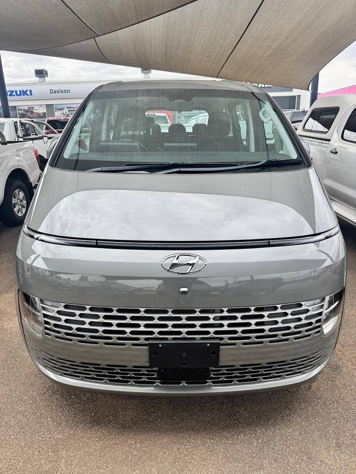 2022 Hyundai STARIA