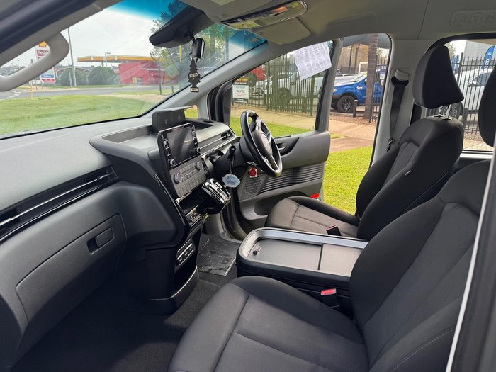 2022 Hyundai STARIA
