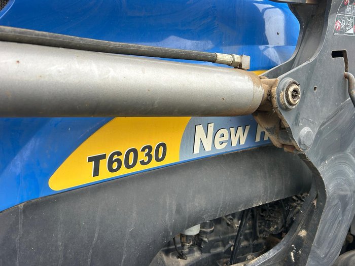2012 New Holland T6030 BLUE