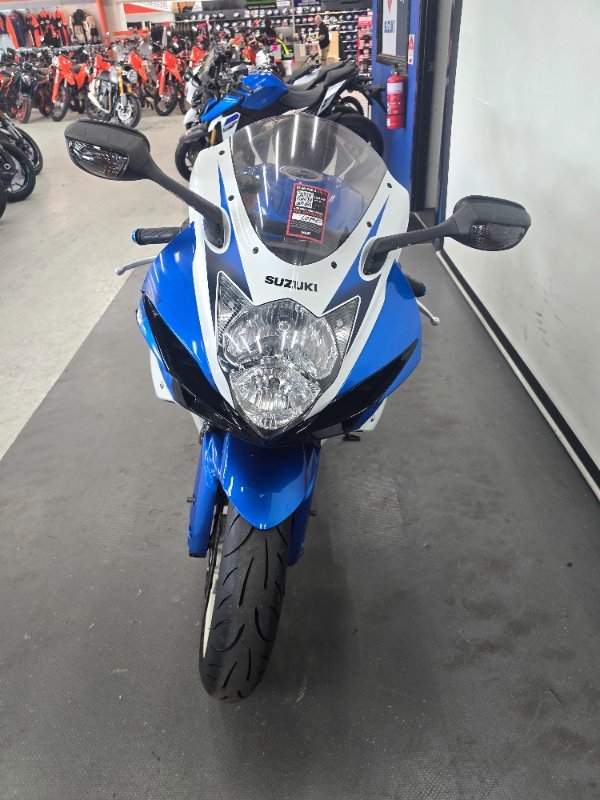2011 Suzuki GSX-R600 Blue