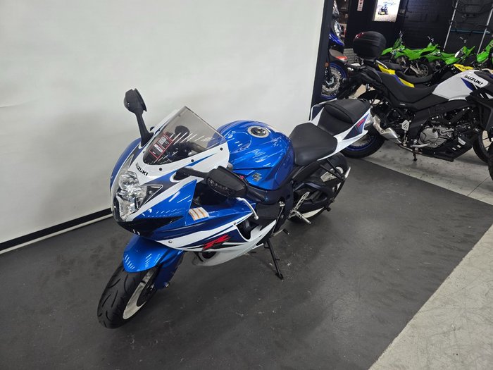 2011 Suzuki GSX-R600 Blue