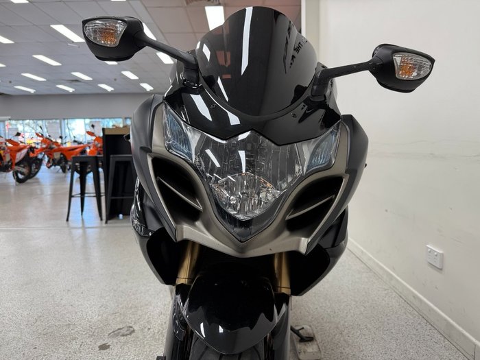 Suzuki 2011 SUZUKI 1000CC GSXR-1000L1 Black