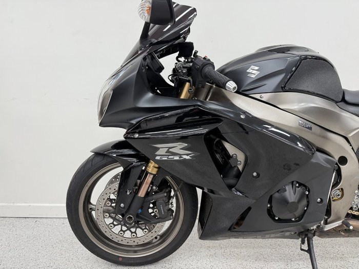 Suzuki 2011 SUZUKI 1000CC GSXR-1000L1 Black