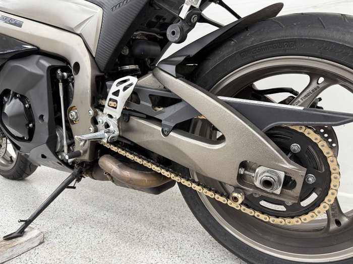 Suzuki 2011 SUZUKI 1000CC GSXR-1000L1 Black
