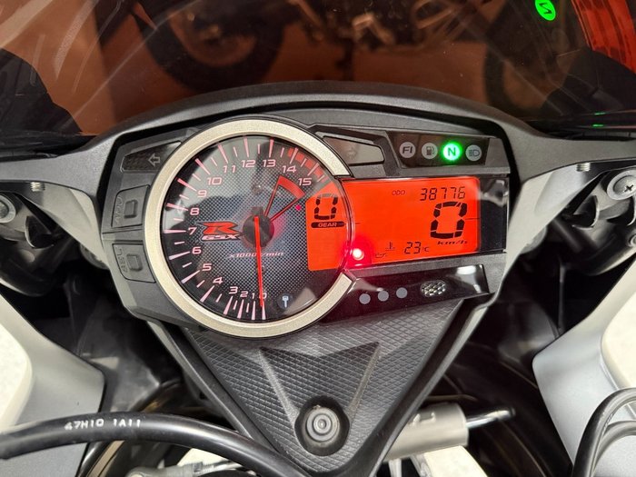 Suzuki 2011 SUZUKI 1000CC GSXR-1000L1 Black