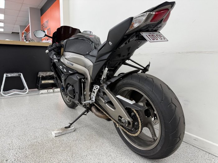 Suzuki 2011 SUZUKI 1000CC GSXR-1000L1 Black