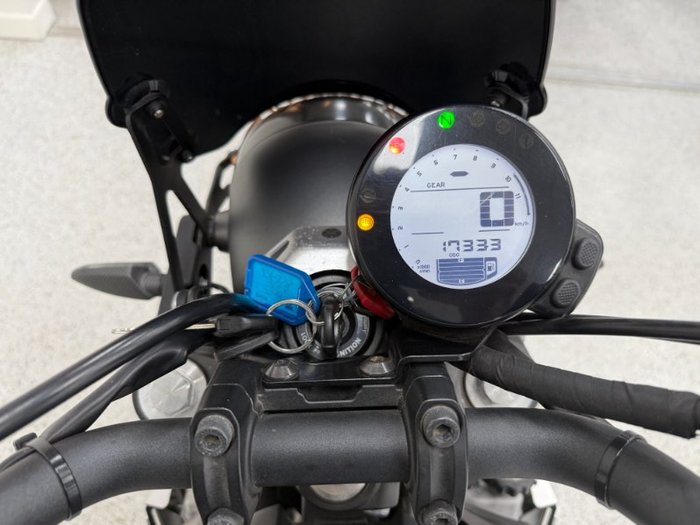 2016 YAMAHA XSR700 grey