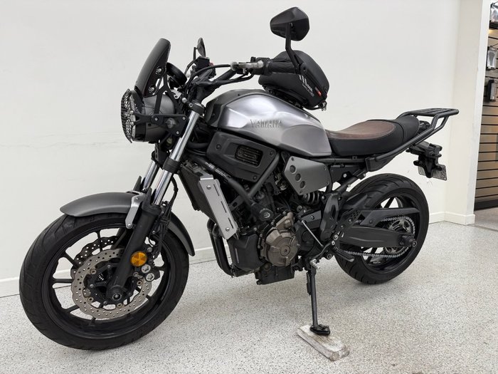 2016 YAMAHA XSR700 grey