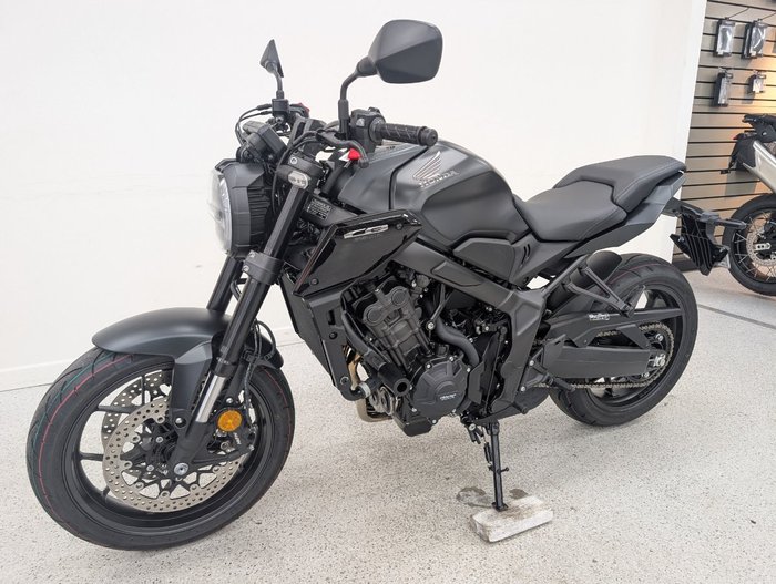2023 Honda CB650R Black