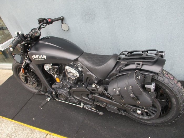 2021 INDIAN SCOUT BOBBER THUNDER BLACK Black