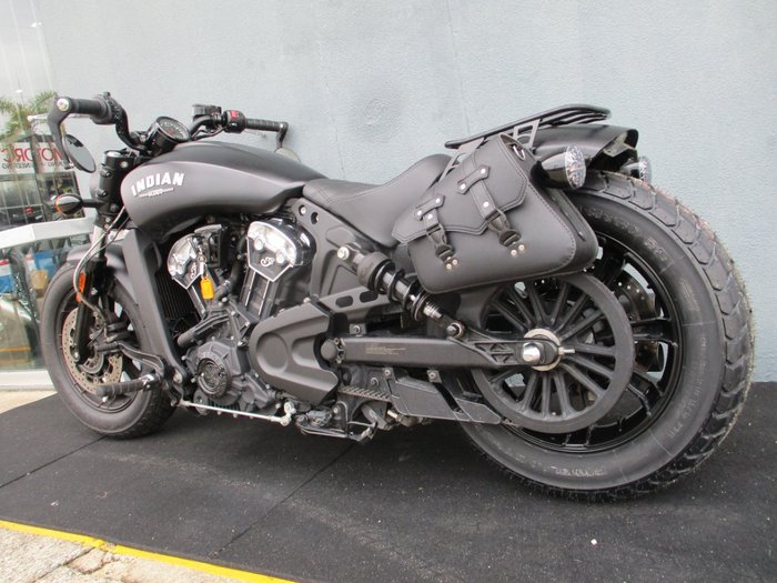 2021 INDIAN SCOUT BOBBER THUNDER BLACK Black
