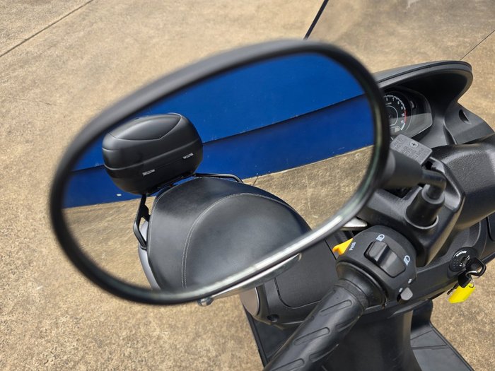 2018 Suzuki BURGMAN 200 Grey