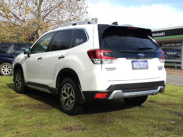 2025 Subaru Forester Hybrid L S5 MY24 AWD Crystal White