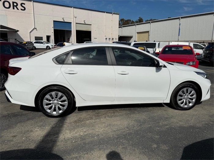 2024 KIA CERATO S