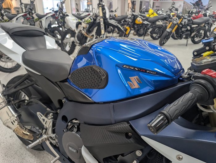 2011 Suzuki GSX-R750 Blue/White