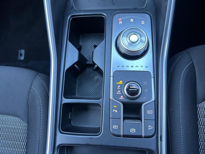 2024 Kia Sorento Sport