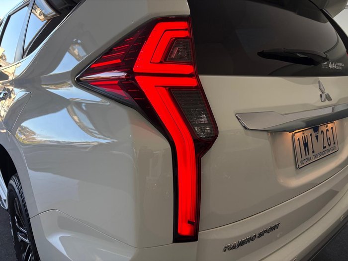 2022 Mitsubishi Pajero Sport Exceed