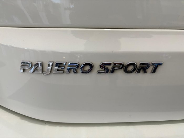 2022 Mitsubishi Pajero Sport Exceed