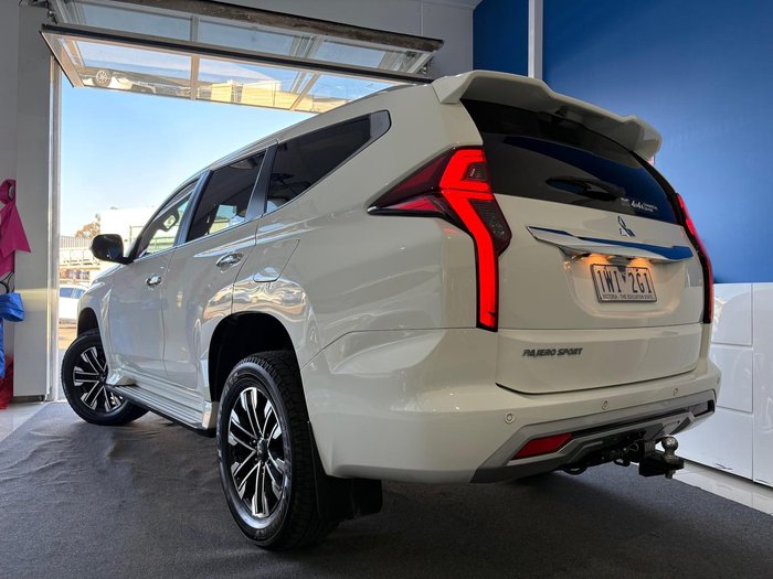 2022 Mitsubishi Pajero Sport Exceed