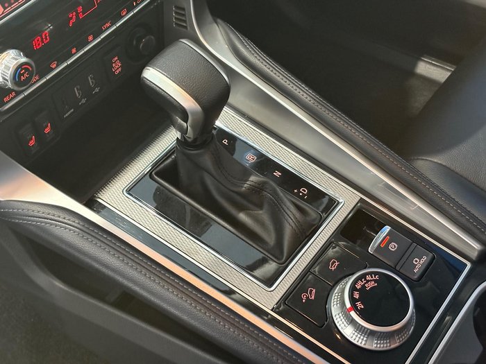 2022 Mitsubishi Pajero Sport Exceed