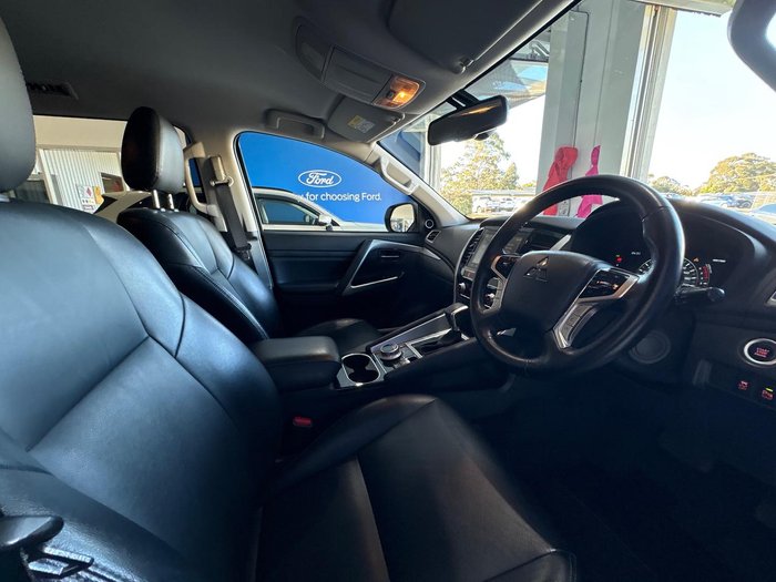 2022 Mitsubishi Pajero Sport Exceed