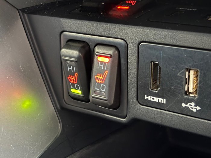 2022 Mitsubishi Pajero Sport Exceed