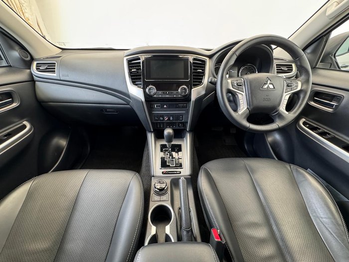 2023 Mitsubishi Triton Xtreme