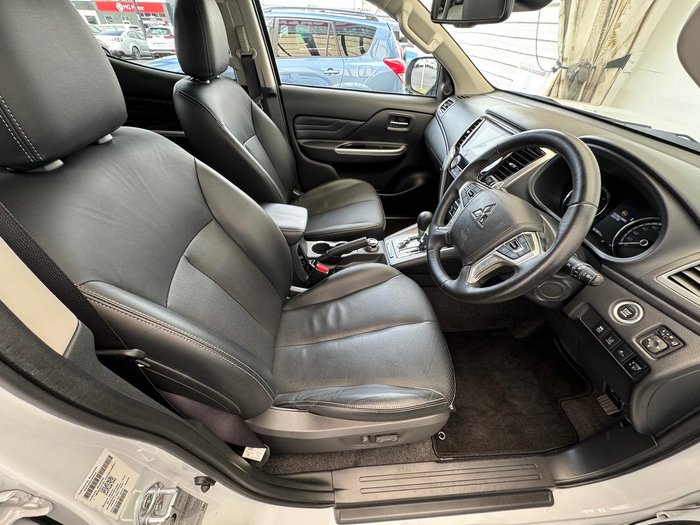 2023 Mitsubishi Triton Xtreme