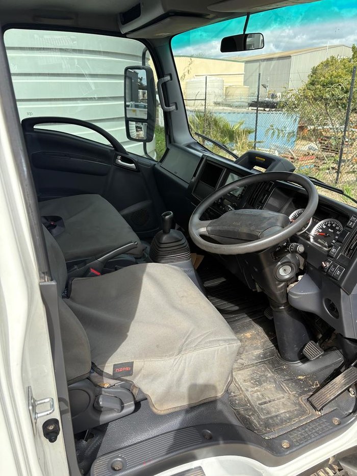 2021 Isuzu Nqr 87-190 AMT