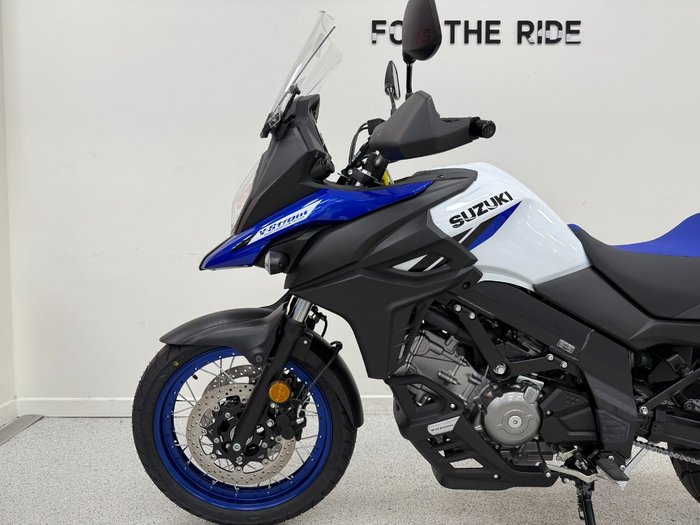 2025 Suzuki V-STROM 650XT (DL650XA) Blue