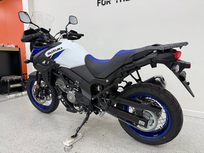 2025 Suzuki V-STROM 650XT (DL650XA) Blue